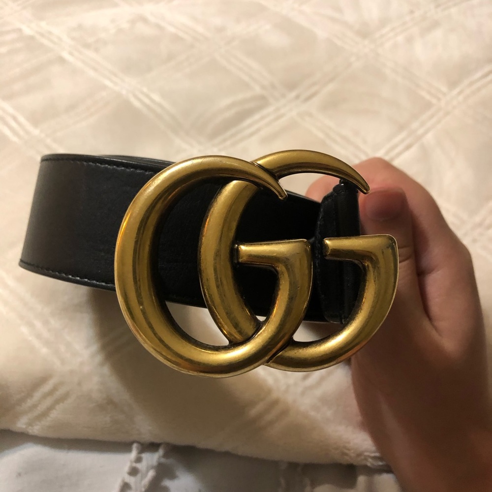 Gucci leather belt with double G buckle